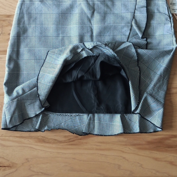 NWT Nanette Lepore Black & White Houndstooth Ruffle Midi Skirt - Picture 3 of 9